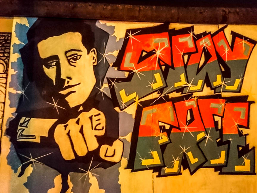 Grafiti de l'East Side Gallery sur le mur de Berlin